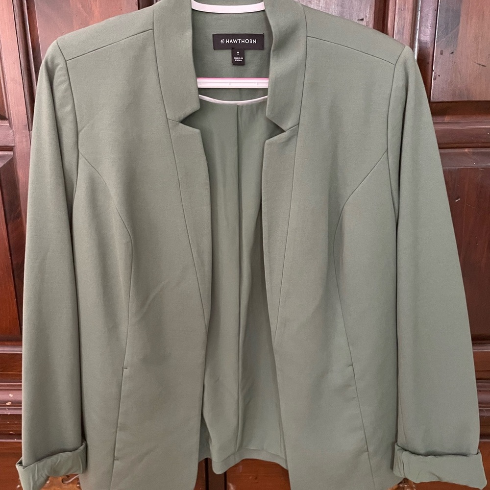 41 Hawthorn Sage Green Blazer